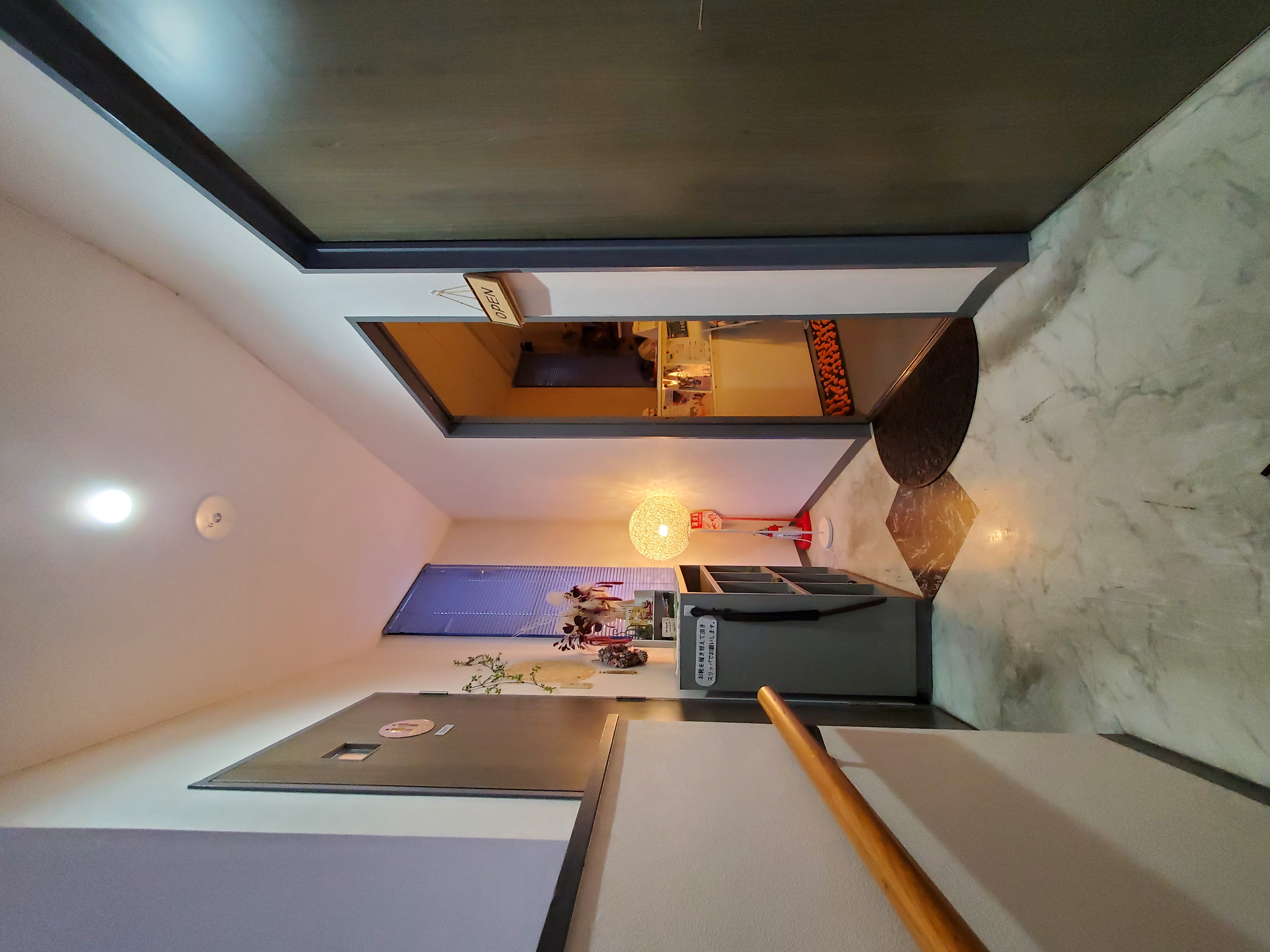 ほぐし処HoguSeeS受付・待合スペース - 武豊町知多半島の隠れ家サロン入口